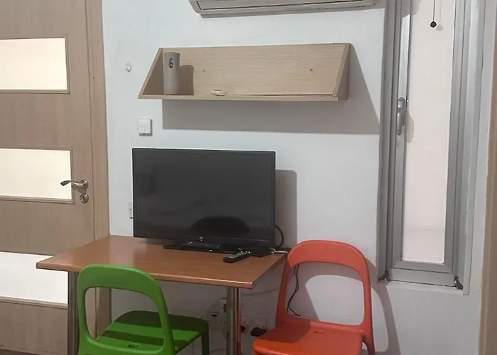 Lovely In Makedonitissa